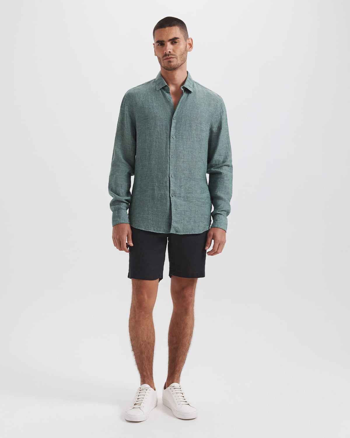 Luca Linen Short