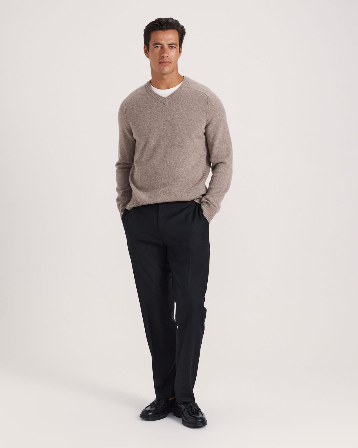Solo Wool V Neck Knit