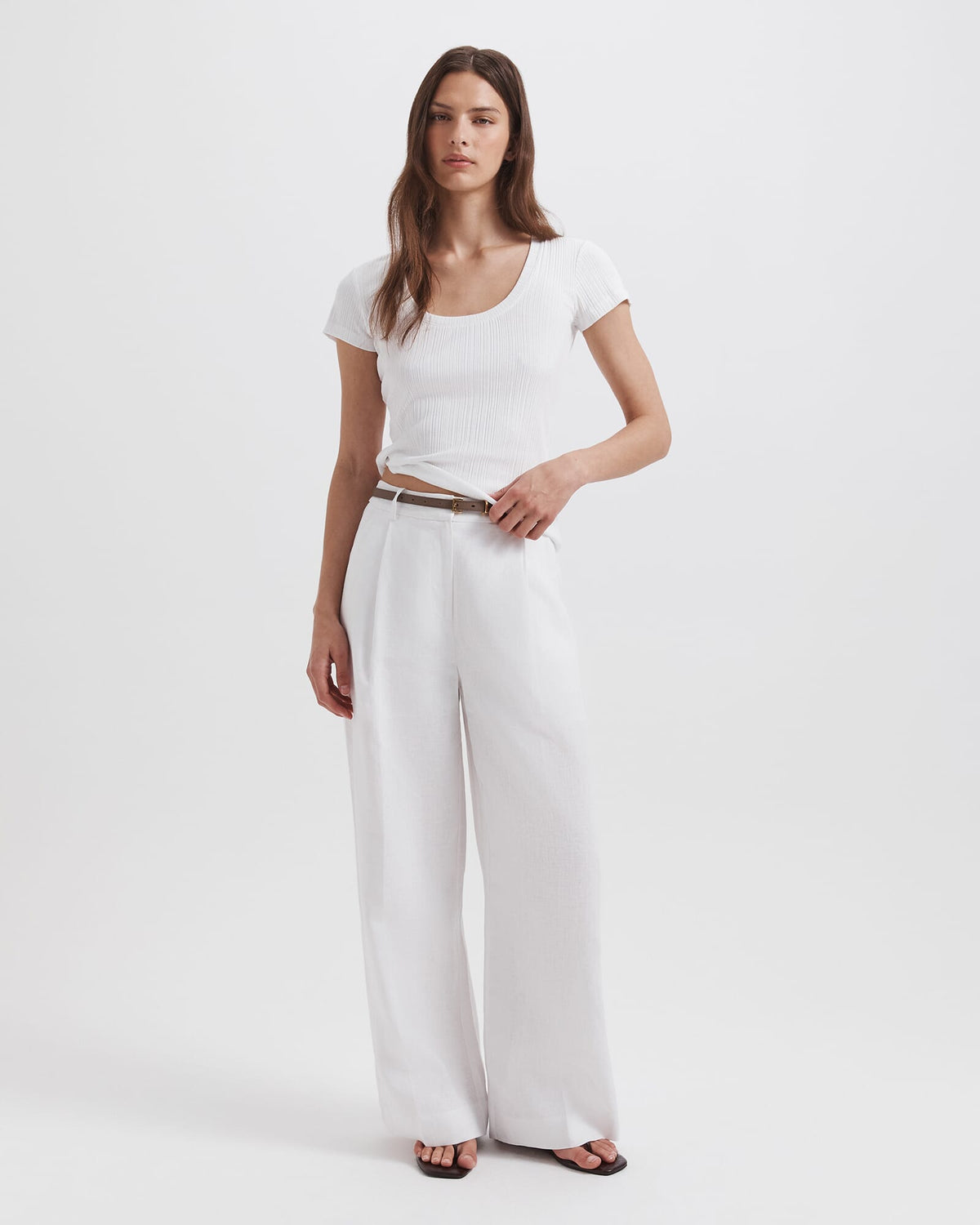 Lila Linen Tailored Pant