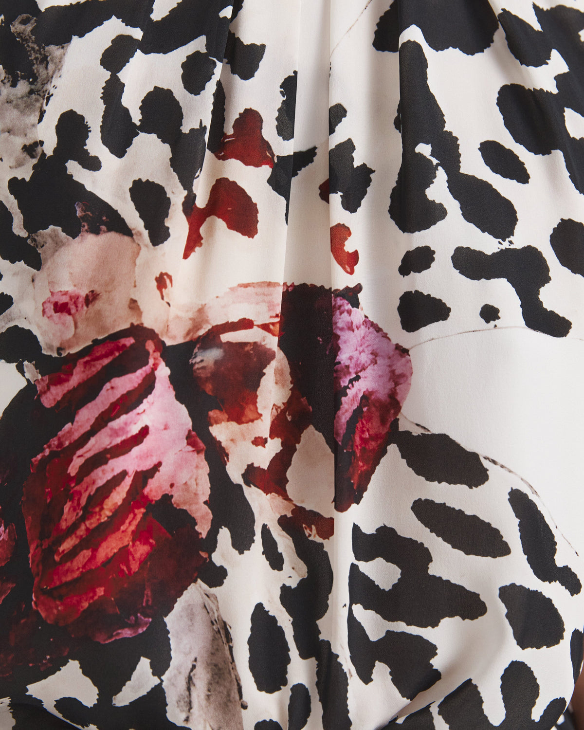 Fiora Silk Short Sleeve Top