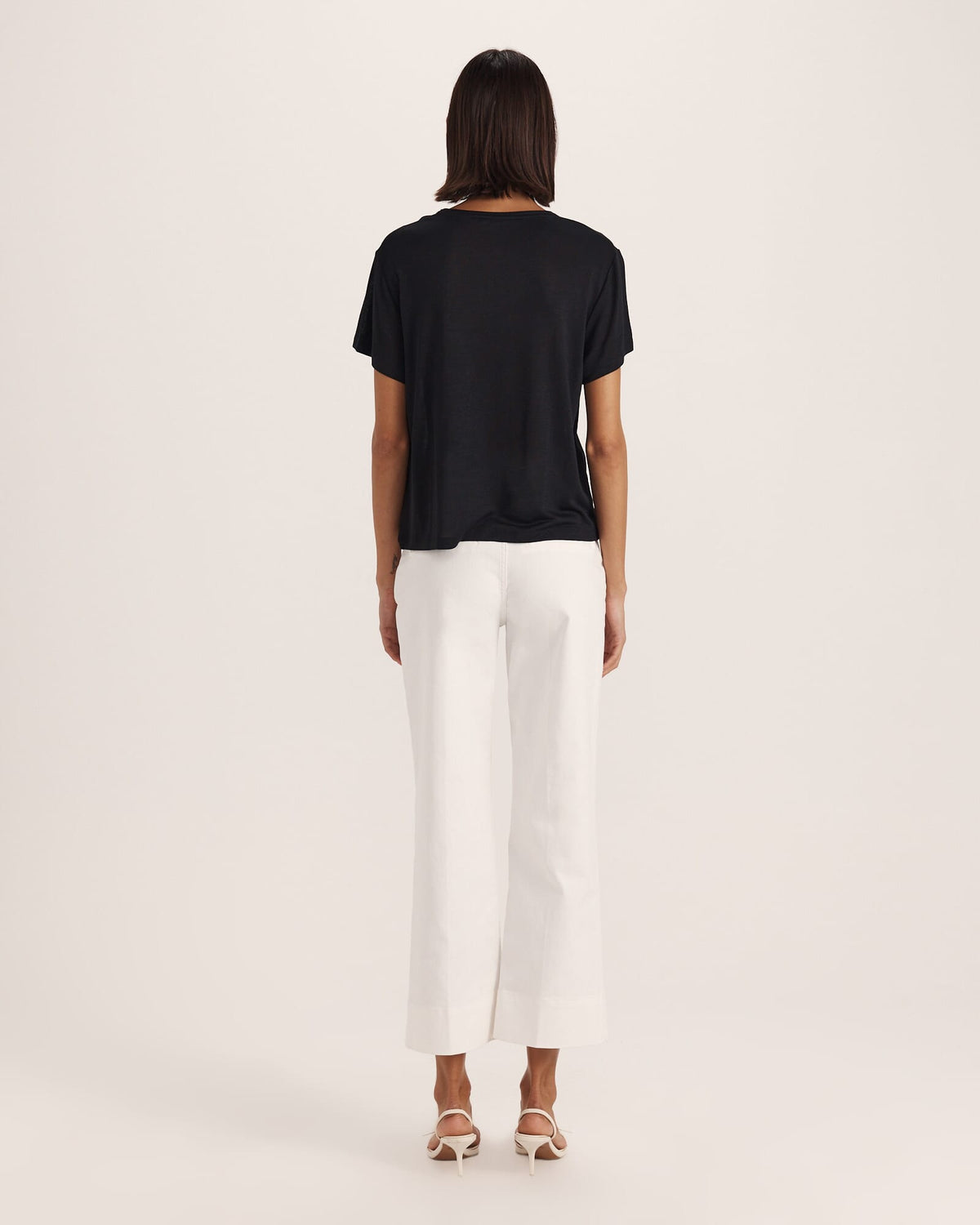 Antonia Tee