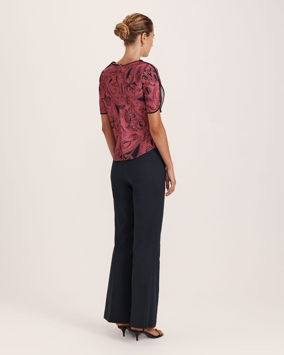Lakewood Contrast Detail Top