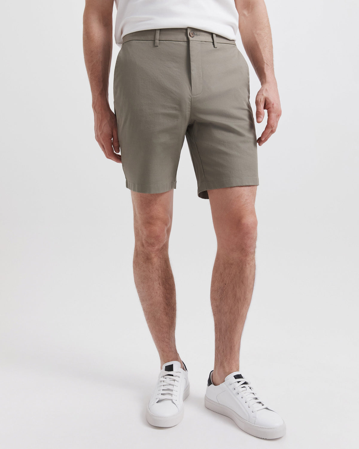 Mills Stretch Short