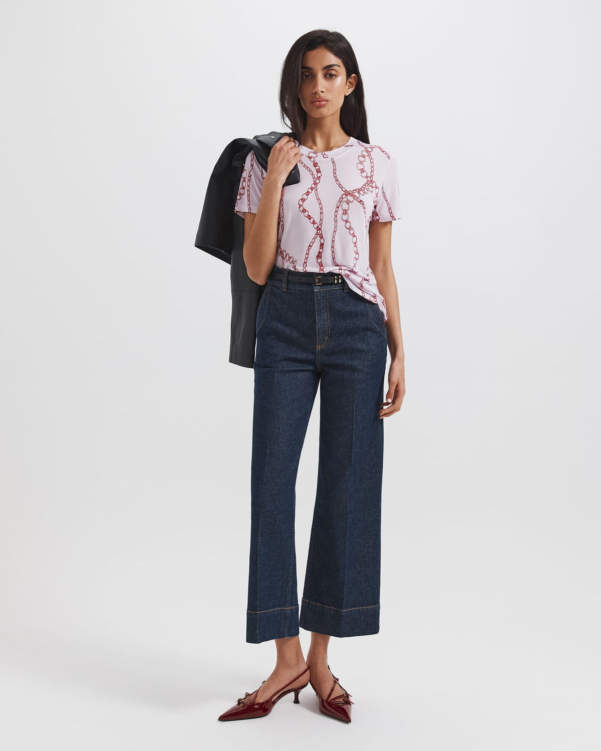 Chain Aida Tee