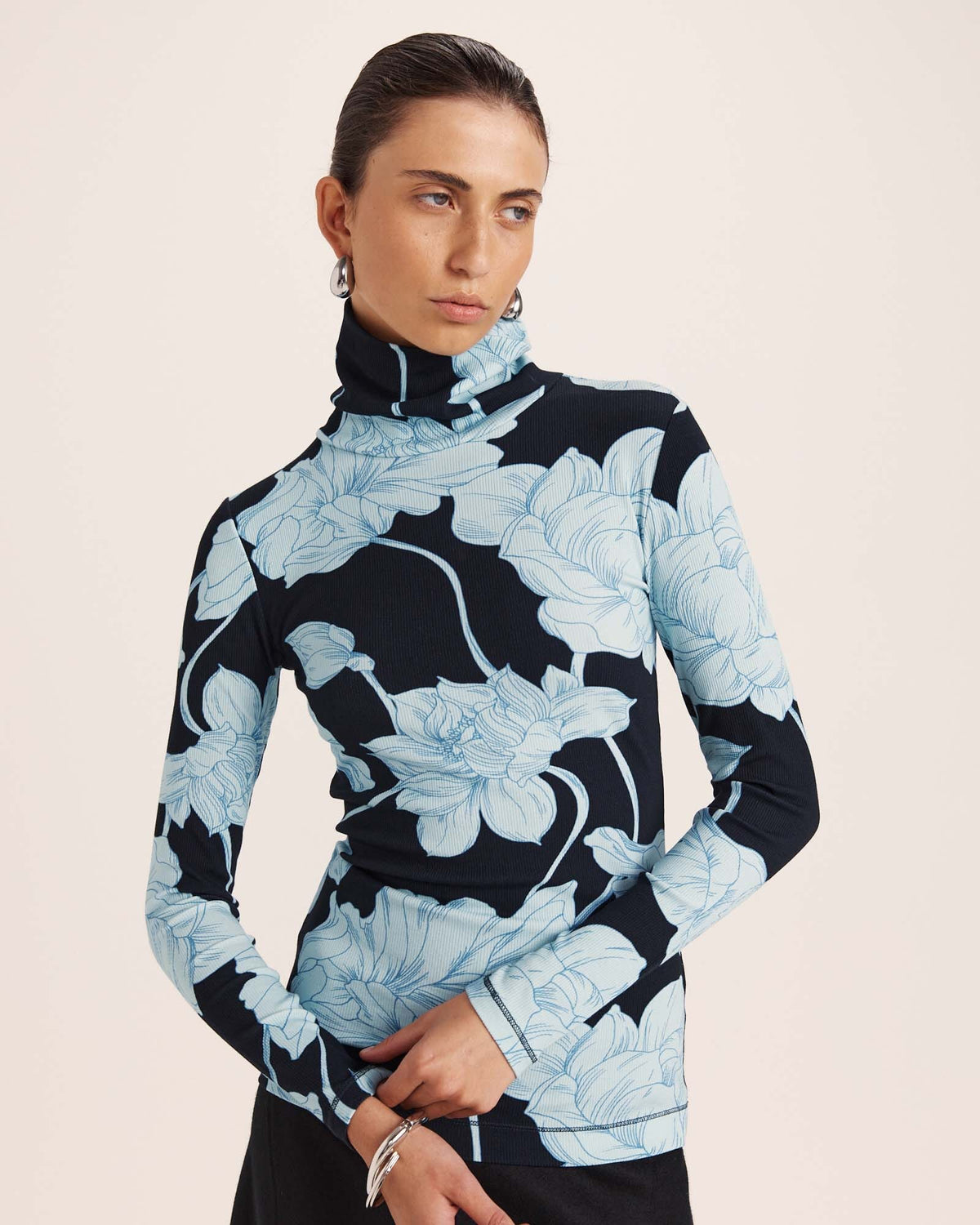 Verdisa Rib Long Sleeve Top